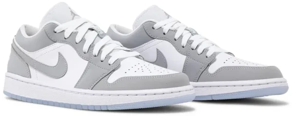 Air Jordan one low blanc