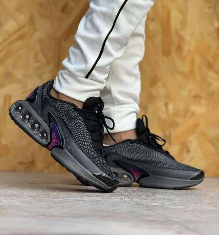 chaussurez nike homme Conakry