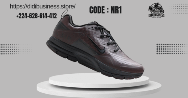 Copie de Dark Red and White Modern Shoes Sale Instagram Post (Publicité Fac_20251111_201059_0000 Nike Air