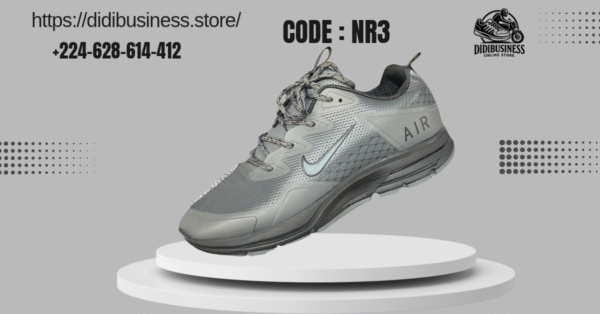 Copie de Dark Red and White Modern Shoes Sale Instagram Post (Publicité Fac_20251113_120025_0000 Nike Air