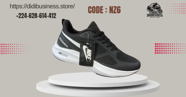 Copie de Dark Red and White Modern Shoes Sale Instagram Post (Publicité Fac_20251024_201347_0000 Nike Zoom